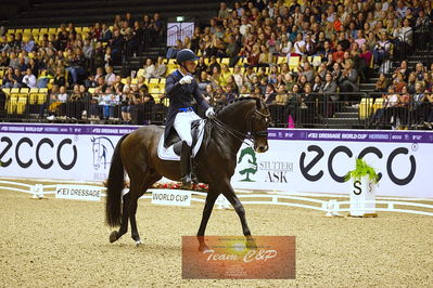 dressage
grandprix kür
Nøgleord: daniel bachmann andersen;blue hors zack