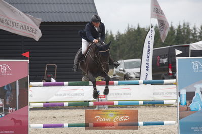 dm 2019
csi2 145cm int.
Nøgleord: jens fredricson;karmel van der watering