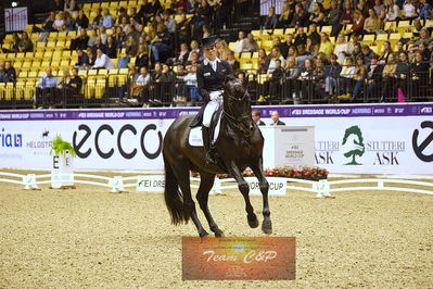 dressage
grandprix kür
Nøgleord: damsey frh;helen langehanenberg