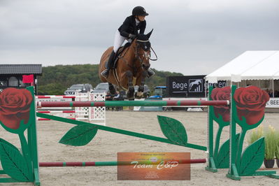 Dm Spring
finale Senior 150/160cm
Nøgleord: maria hjort frederiksen;duble