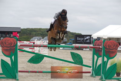 Dm Spring
finale Senior 150/160cm
Nøgleord: andreas schou;quadrosson ask