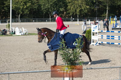 Dansk Rideforbunds Championats kvalifikation 5 års på vilhelmsborg
Nøgleord: kasper h  hansen;katrinelunds satisfaction