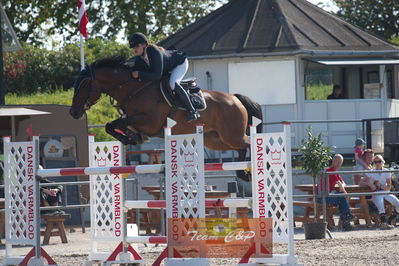 Dansk Rideforbunds Championats kvalifikation vilhelmsborg 2019 6 års
Nøgleord: maria barnewitz schou;stakko