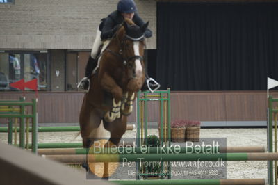 Dansk Rideforbunds Championats finaler 2018
Dansk Rideforbunds Championats finaler 2018 spring 5års
Nøgleord: casall sem;laila pdersen