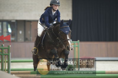 Dansk Rideforbunds Championats finaler 2018
Dansk Rideforbunds Championats finaler 2018 spring 5års
Nøgleord: contendra 4;cecilie may lauridsen