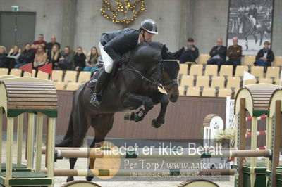 Dansk Rideforbunds Championats finaler 2018
Dansk Rideforbunds Championats finaler 2018 spring 5års
Nøgleord: comme il faut plus;kasper h  hansen