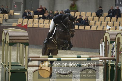 Dansk Rideforbunds Championats finaler 2018
Dansk Rideforbunds Championats finaler 2018 spring 5års
Nøgleord: nadal m;rasmine laudrup