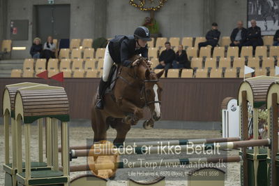 Dansk Rideforbunds Championats finaler 2018
Dansk Rideforbunds Championats finaler 2018 spring 5års
Nøgleord: stenbækgårds mojito;emilie louise weilsby