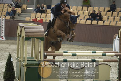 Dansk Rideforbunds Championats finaler 2018
Dansk Rideforbunds Championats finaler 2018 spring 5års
Nøgleord: undercover;daniel cassoe jacobsen