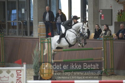 Dansk Rideforbunds Championats finaler 2018
Dansk Rideforbunds Championats finaler 2018 spring 6års.
Nøgleord: humberto ask;søren møller rohde