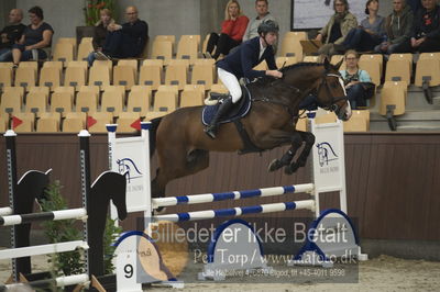 Dansk Rideforbunds Championats finaler 2018 - spring
Dansk Rideforbunds Championats finaler 2018 4års
Nøgleord: un;jesper meyenburg