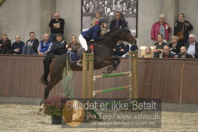 Dansk Rideforbunds Championats finaler 2018 spring
Dansk Rideforbunds Championats finaler 2018
5 års
Nøgleord: contendra 4;cecilie may lauridsen