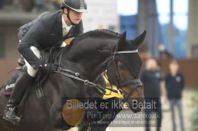 Dansk Rideforbunds Championats finaler 2018 spring
Dansk Rideforbunds Championats finaler 2018
5 års
Nøgleord: comme il faut plus;kasper h  hansen