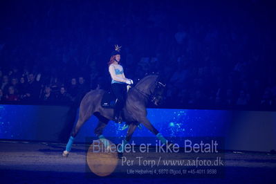 Dansk varmblod hingstekåring.
galashow
Nøgleord: donekey boy;jan møller Christensen;agnete kirk thinggaard;jojo