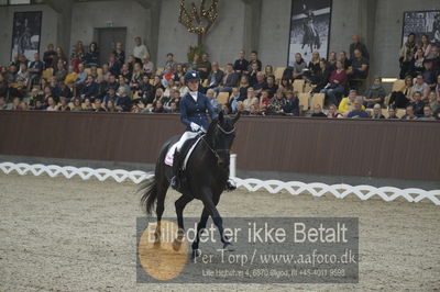 Dansk Rideforbunds Championats finaler 2018 dressur
Dansk Rideforbunds Championats finaler 2018
5 års præmie - 6års klassen
Nøgleord: fürstenflame;anne sofie aaen