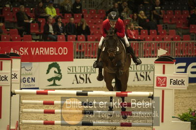 Dansk varmblod hingstekåring.
Unghestechampionatet spring
Nøgleord: engerupgaards cashatt;christoffer nerving møllekær