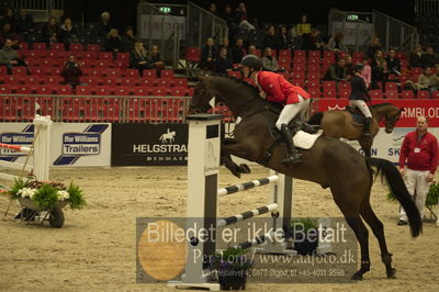 Dansk varmblod hingstekåring.
Unghestechampionatet spring
Nøgleord: engerupgaards cashatt;christoffer nerving møllekær