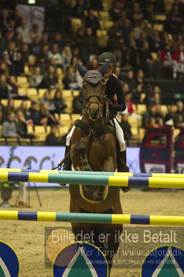 Dansk varmblod hingstekåring.
STUTTERI ASK Grand Prix 150 cm CSI3
Nøgleord: zasha nygaard andersen;chameur 137