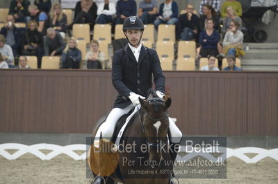 Dansk Rideforbunds Championats finaler 2018 dressur
Dansk Rideforbunds Championats finaler 2018
5 års præmie - 6års klassen
Nøgleord: lammehavens brother;henrik christensen