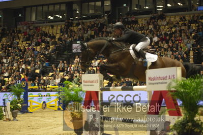 Dansk varmblod hingstekåring.
STUTTERI ASK Grand Prix 150 cm CSI3
Nøgleord: rolf-goren bengtsson;crunch 3