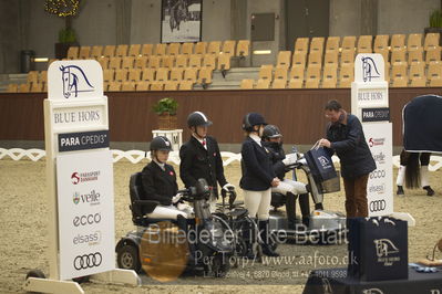 Blue Hors Para Dressur 2018
Billeder fra stævnet
Nøgleord: anita johnsoon;jens lasse dokkan;line munk madsen;liselotte scharff rosenhart;priceceremoni