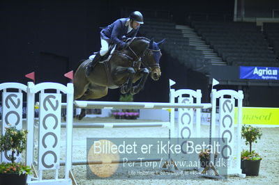 Showjumping
stutteri ask 3 medium tour 145cm
Nøgleord: lars noergaard pedersen;vidtskue's jenni star