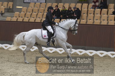 Blue Hors Para Dressur 2018
Billeder fra stævnet
Nøgleord: ann katrine lübbe;salento v