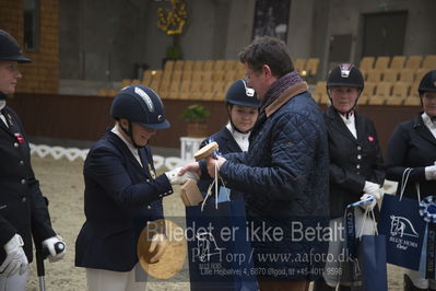 Blue Hors Para Dressur 2018
Billeder fra stævnet
Nøgleord: priceceremoni