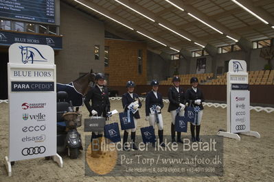 Blue Hors Para Dressur 2018
Billeder fra stævnet
Nøgleord: priceceremoni