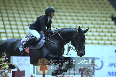 Showjumping
junior 135cm
Nøgleord: annestine kibech hansen;colin junior