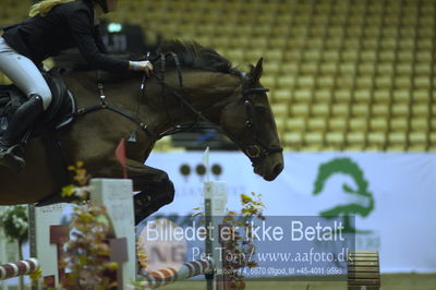 Showjumping
junior 135cm
Nøgleord: emilie mosegaard christiansen;serupgaards corona