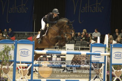 Worldcup Herning 2018
horsetrainer 1horsetrainer 140cm big tour 140cm
Nøgleord: svenja herz;tender 13