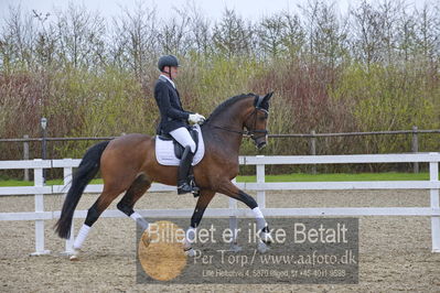 benthus 2018
Billeder fra åbenthus 2018
Nøgleord: Katrinelund;hesselhøj donkey boy;jan møller Christensen