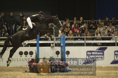 Worldcup Herning 2018
small tour speed final 130cm
Nøgleord: christina henriksen;evening black