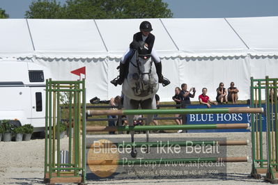 Drf Csi a130cm
Showjumping
Nøgleord: emilie heering;coup de foudre nt