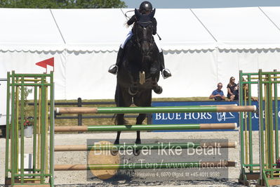 Drf Csi a130cm
Showjumping
Nøgleord: nadia  siesbye suhr;kløvergårds dirty dancer