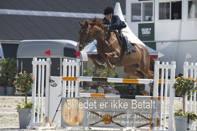 Drf Csi a130cm
Showjumping
Nøgleord: kate jacobsen;cailou z