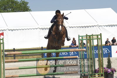 Drf Csi a130cm
Showjumping
Nøgleord: kate jacobsen;cailou z