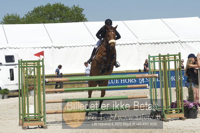 Drf Csi a130cm
Showjumping
Nøgleord: stine cassoe jacobsen;casie