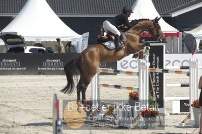 ridehesten csio3 140cm
Showjumping
Nøgleord: leonie aitkenhead;jimmy mack v berkenbroeck