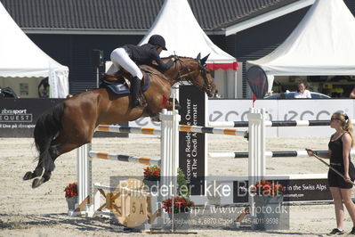 ridehesten csio3 140cm
Showjumping
Nøgleord: emma tallberg;arven