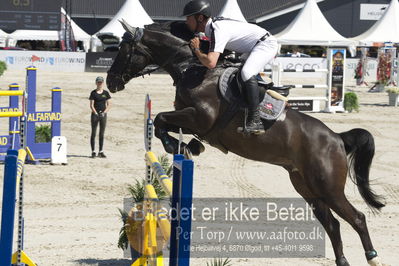 ridehesten csio3 140cm
Showjumping
