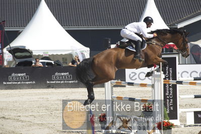 ridehesten csio3 140cm
Showjumping
Nøgleord: torben frandsen;cybertop