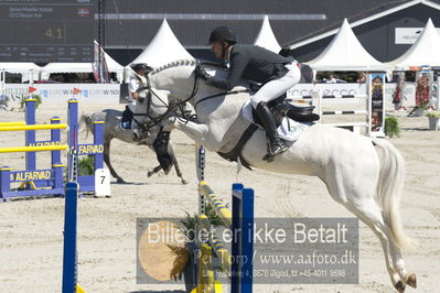 ridehesten csio3 140cm
Showjumping
Nøgleord: søren møller rohde;ci ci senjo ask