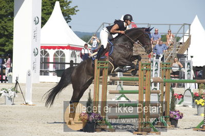 ridehesten csio3 140cm
Showjumping
Nøgleord: virgine thonon;high tech vy de septon