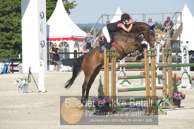 ridehesten csio3 140cm
Showjumping
Nøgleord: emma tallberg;dobbelt quidam