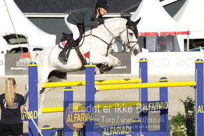 csio 3 big tour 145cm
Showjumping
Nøgleord: michael aabo;its the senator 111