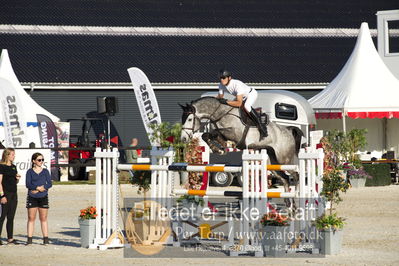 csio 3 big tour 145cm
Showjumping
Nøgleord: martin dinesen neergaard;chacocolino