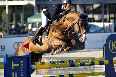 csio 3 big tour 145cm
Showjumping
Nøgleord: arnaud doem;hocus pocus de muze