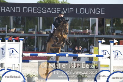 Csi1 two phases 135cm
Showjumping
Nøgleord: sisse pedersen mylin;heart of oak